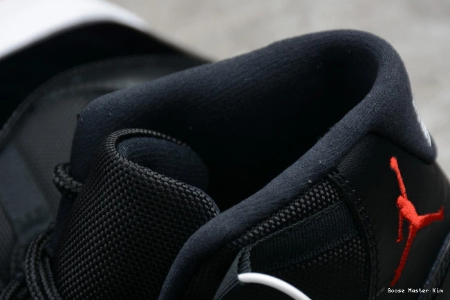 Air Jordan 378037-010 Retro (2012) 11 Bred 0807